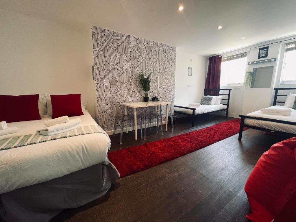 Appartement Seafront Party For Hens, Stags & Groups *